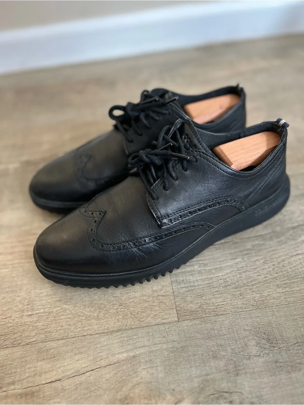Cole Haan Men’s Black Leather Wingtip Oxford Shoes Size 9.5
